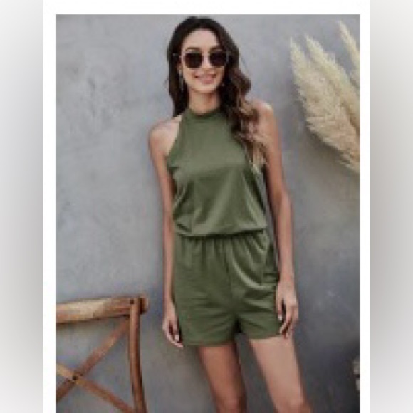 SHEIN Pants - Green Sleeveless Romper